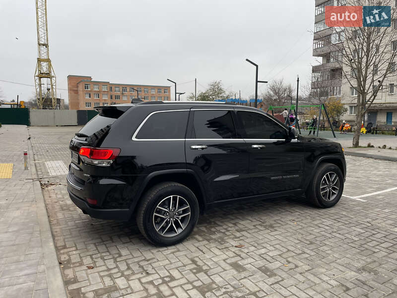 Внедорожник / Кроссовер Jeep Grand Cherokee 2021 в Киеве