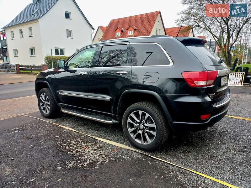 Внедорожник / Кроссовер Jeep Grand Cherokee 2012 в Умани