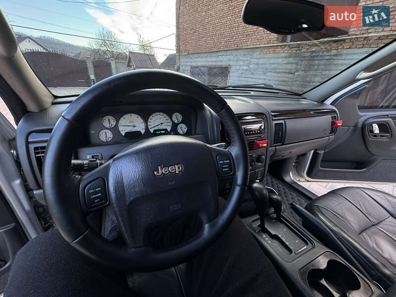 Позашляховик / Кросовер Jeep Grand Cherokee 2004 в Мукачевому фото 44 Позашляховик / Кросовер Jeep Grand Cherokee 2004 в Мукачевому
