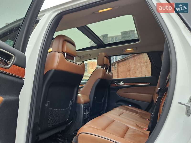Внедорожник / Кроссовер Jeep Grand Cherokee 2012 в Киеве