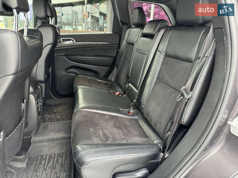 Внедорожник / Кроссовер Jeep Grand Cherokee 2021 в Киеве