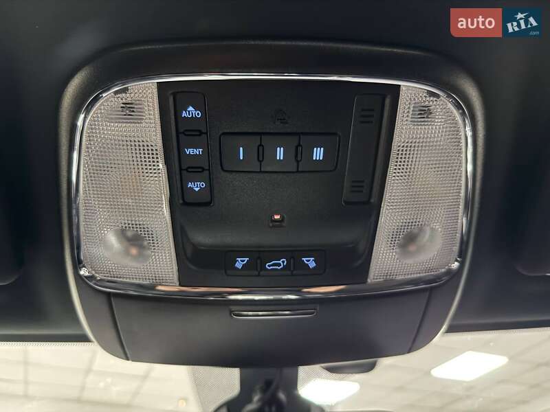 Внедорожник / Кроссовер Jeep Grand Cherokee 2020 в Киеве