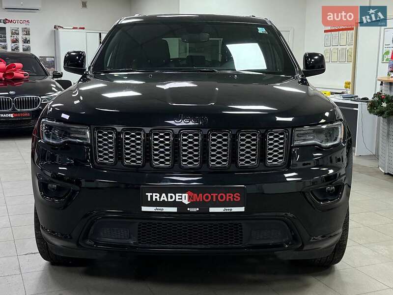 Внедорожник / Кроссовер Jeep Grand Cherokee 2020 в Киеве
