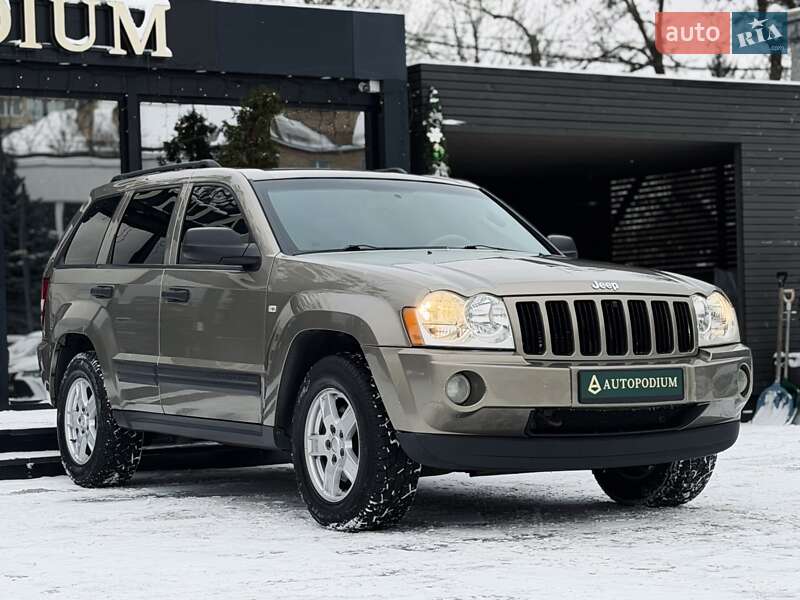 Внедорожник / Кроссовер Jeep Grand Cherokee 2005 в Киеве