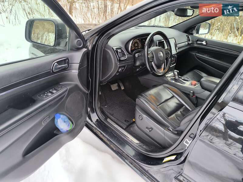 Внедорожник / Кроссовер Jeep Grand Cherokee 2020 в Львове фото 20 Внедорожник / Кроссовер Jeep Grand Cherokee 2020 в Львове