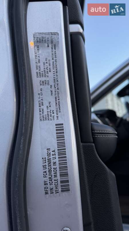 Внедорожник / Кроссовер Jeep Grand Cherokee 2022 в Киеве