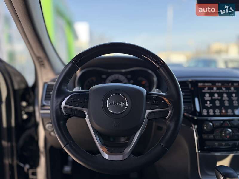 Внедорожник / Кроссовер Jeep Grand Cherokee 2019 в Киеве