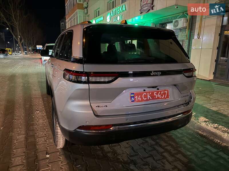 Внедорожник / Кроссовер Jeep Grand Cherokee 2023 в Львове