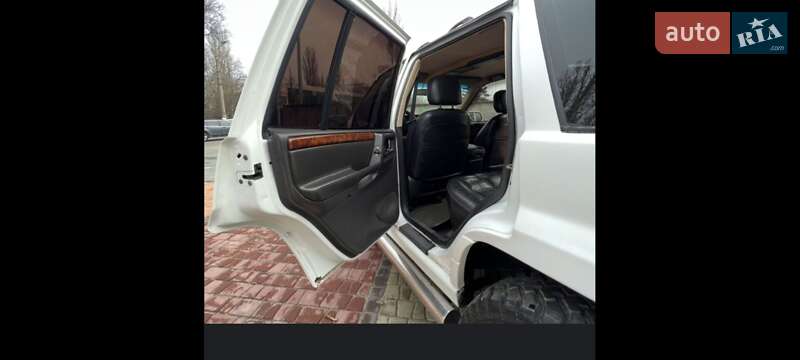 Внедорожник / Кроссовер Jeep Grand Cherokee 1994 в Одессе