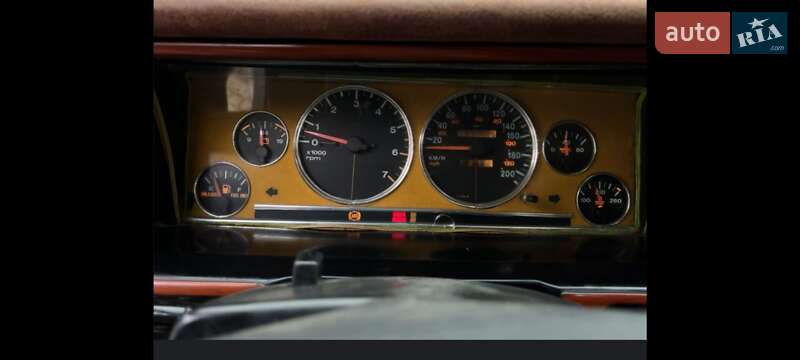 Внедорожник / Кроссовер Jeep Grand Cherokee 1994 в Одессе