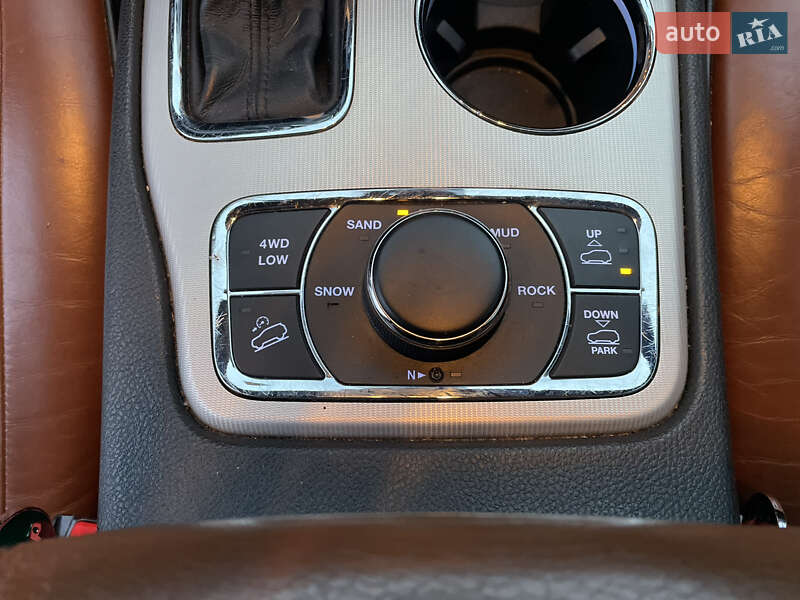 Внедорожник / Кроссовер Jeep Grand Cherokee 2018 в Доманевке фото 20 Внедорожник / Кроссовер Jeep Grand Cherokee 2018 в Доманевке