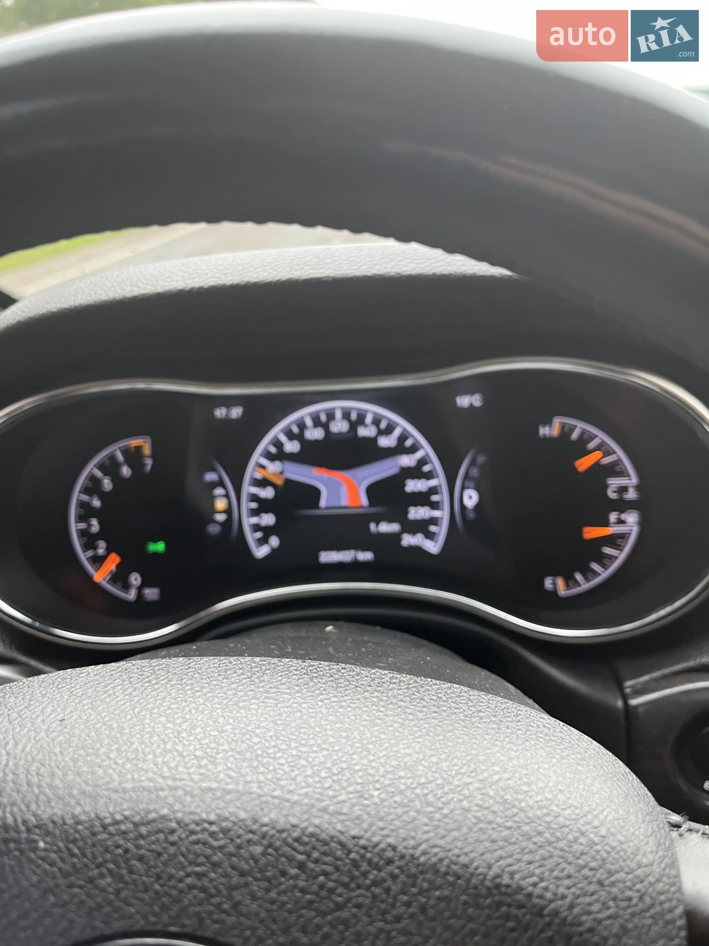 2014 Jeep Grand Cherokee - мініатюра 20