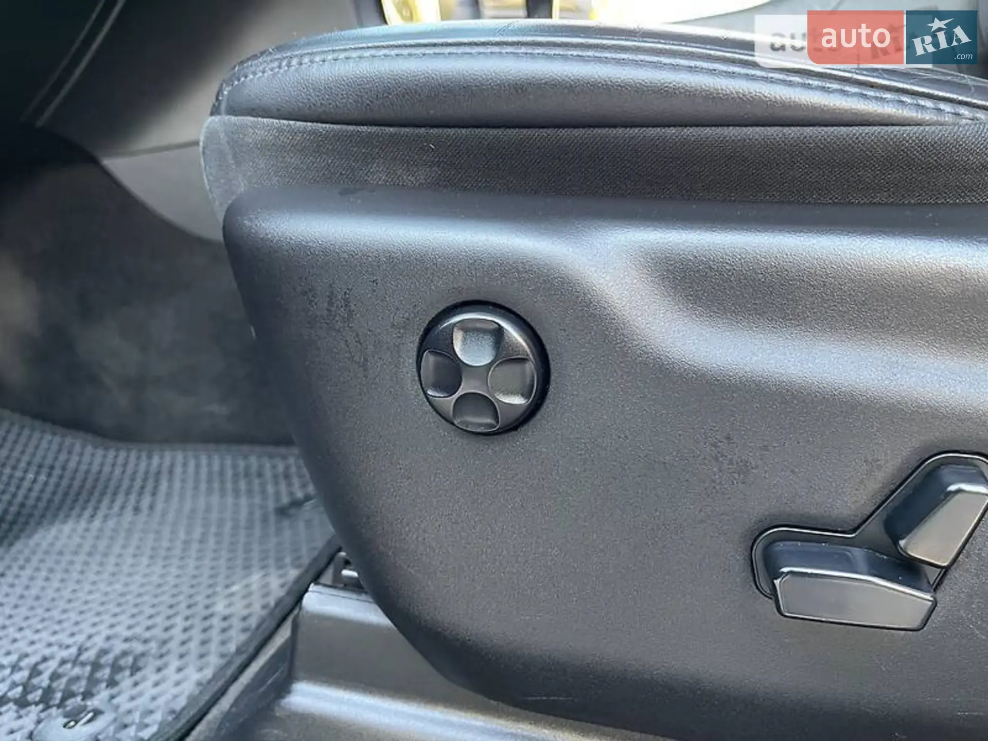 2014 Jeep Grand Cherokee - мініатюра 27
