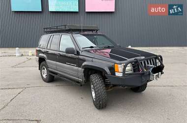 Внедорожник / Кроссовер Jeep Grand Cherokee 1996 в Харькове