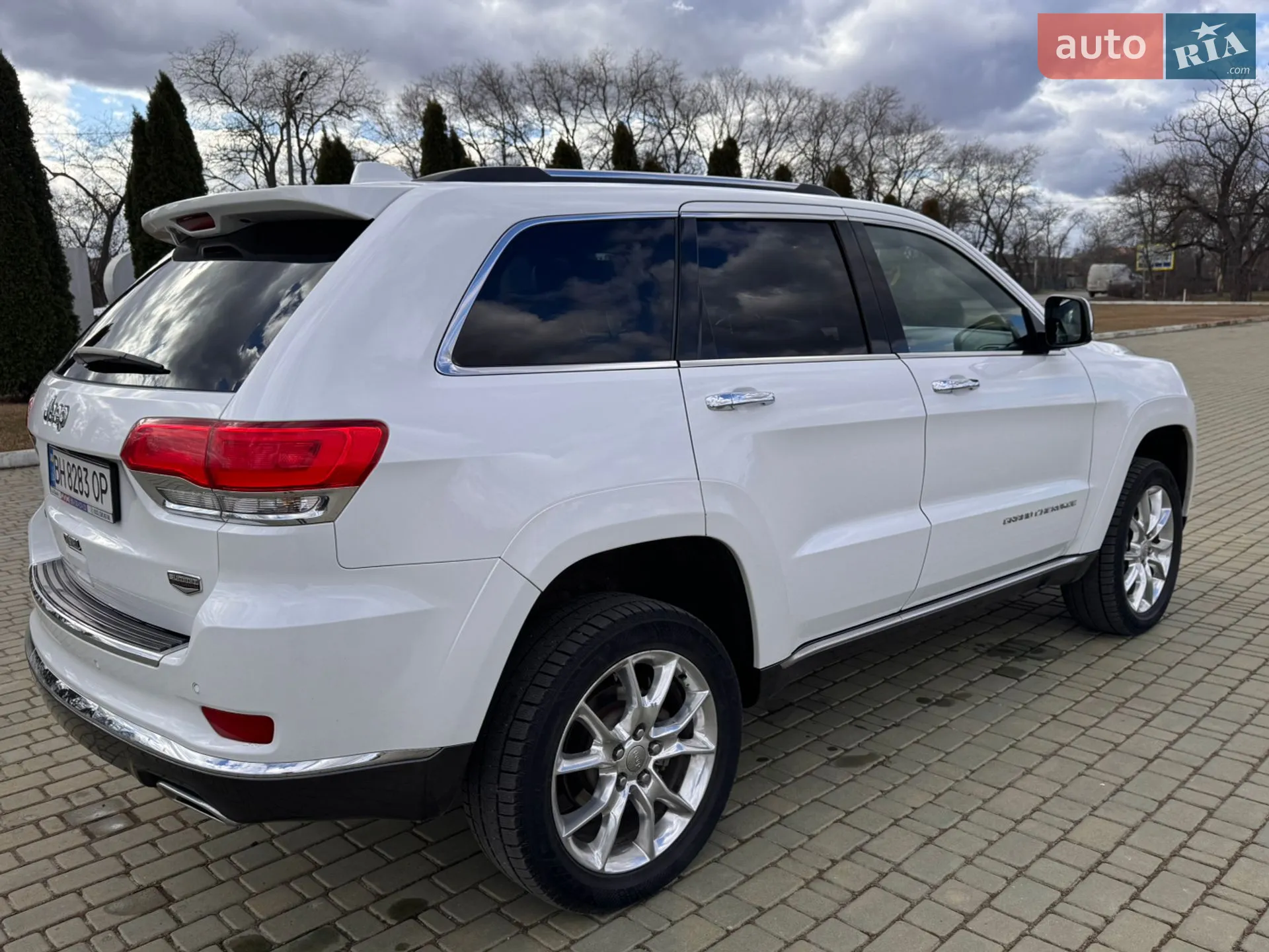 2013 Jeep Grand Cherokee - мініатюра 13