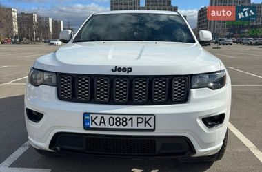 Внедорожник / Кроссовер Jeep Grand Cherokee 2017 в Киеве
