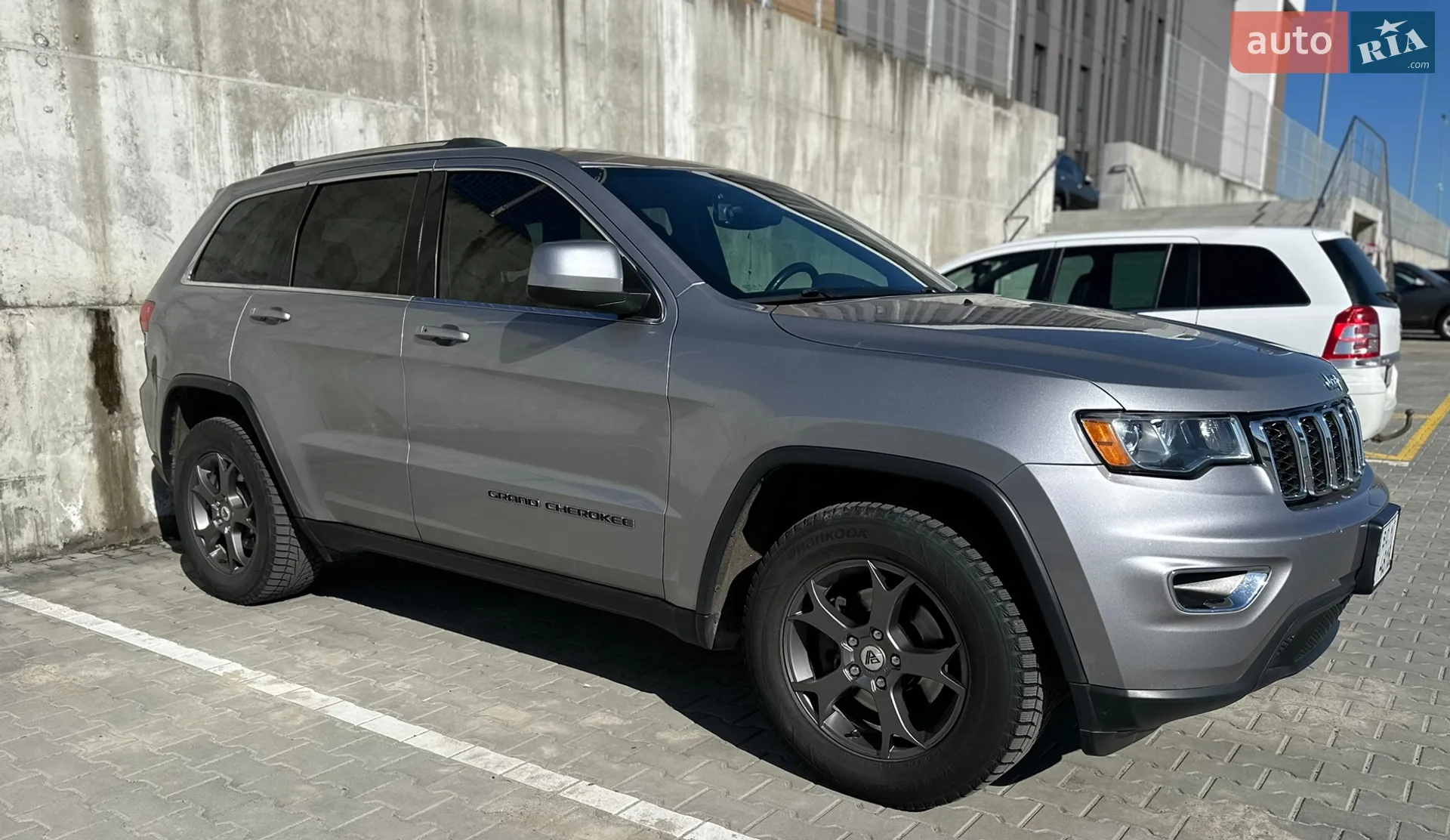 2017 Jeep Grand Cherokee - мініатюра 2
