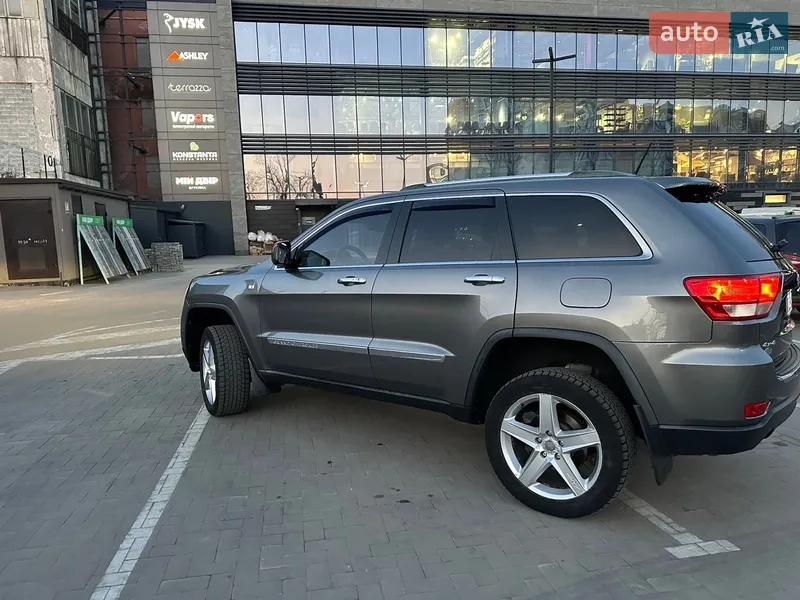 Jeep Grand Cherokee 2011