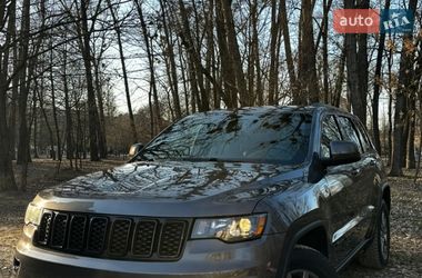 Внедорожник / Кроссовер Jeep Grand Cherokee 2020 в Ивано-Франковске