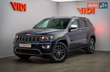 Внедорожник / Кроссовер Jeep Grand Cherokee 2017 в Киеве