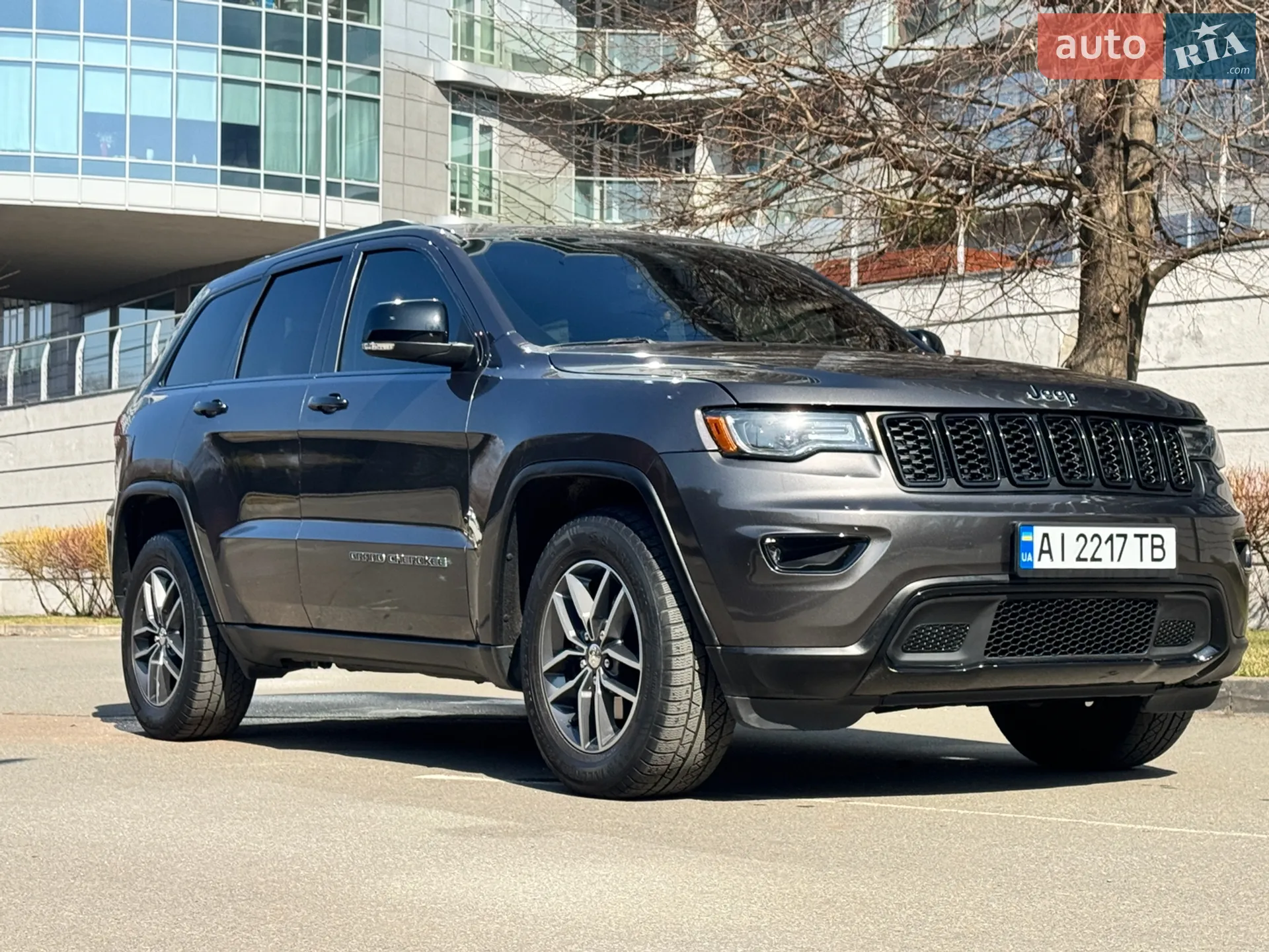 2018 Jeep Grand Cherokee - мініатюра 3