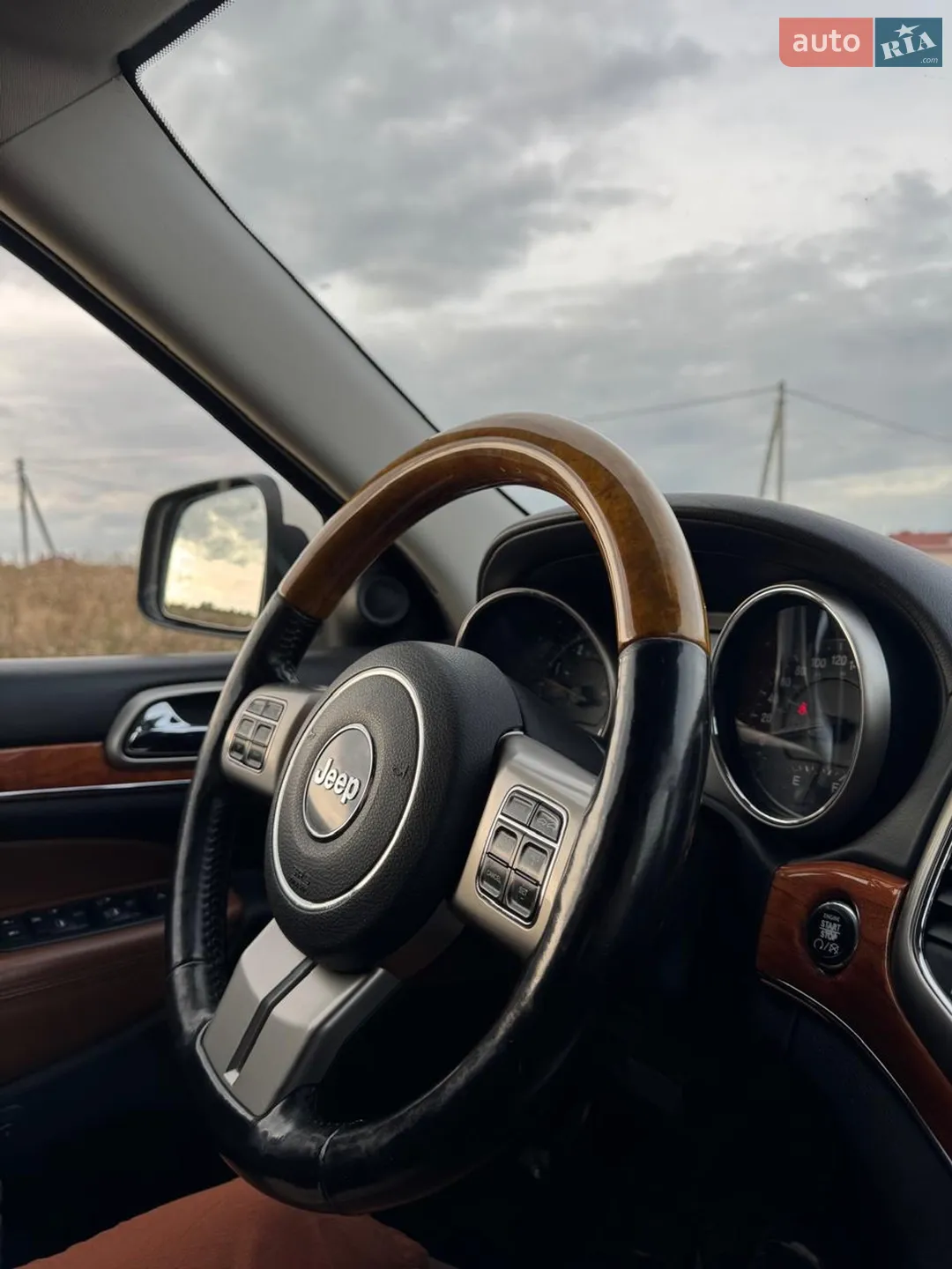 2011 Jeep Grand Cherokee - мініатюра 6