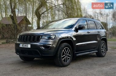 Позашляховик / Кросовер Jeep Grand Cherokee 2018 в Млиніві