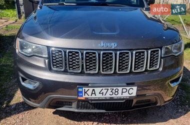 Внедорожник / Кроссовер Jeep Grand Cherokee 2019 в Киеве