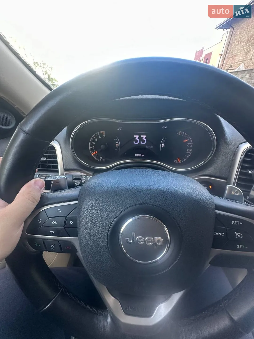 2015 Jeep Grand Cherokee - мініатюра 18