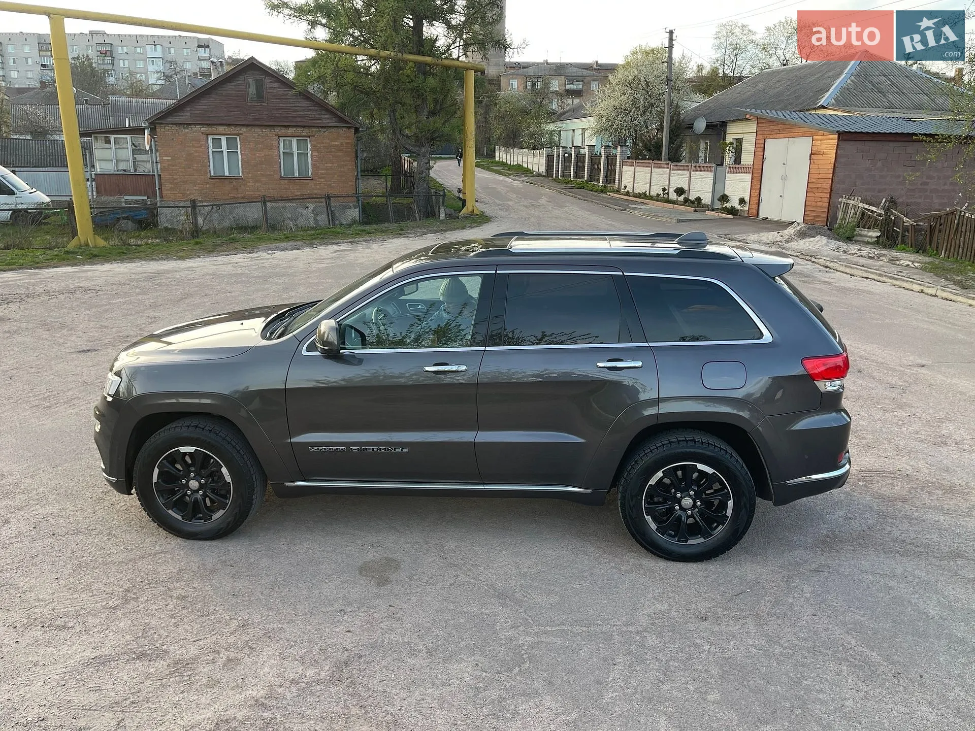 2017 Jeep Grand Cherokee - мініатюра 40