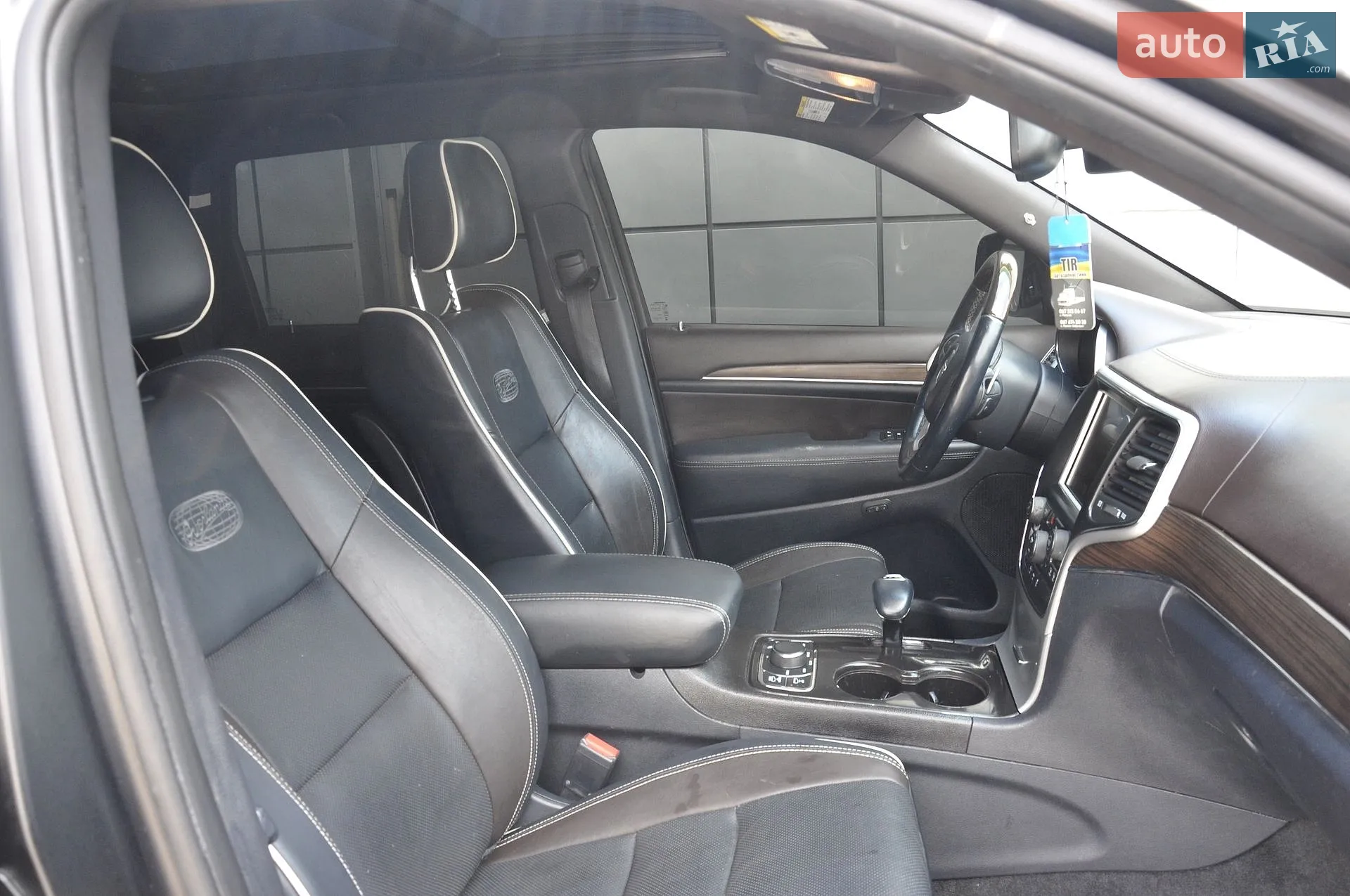 2014 Jeep Grand Cherokee - мініатюра 32