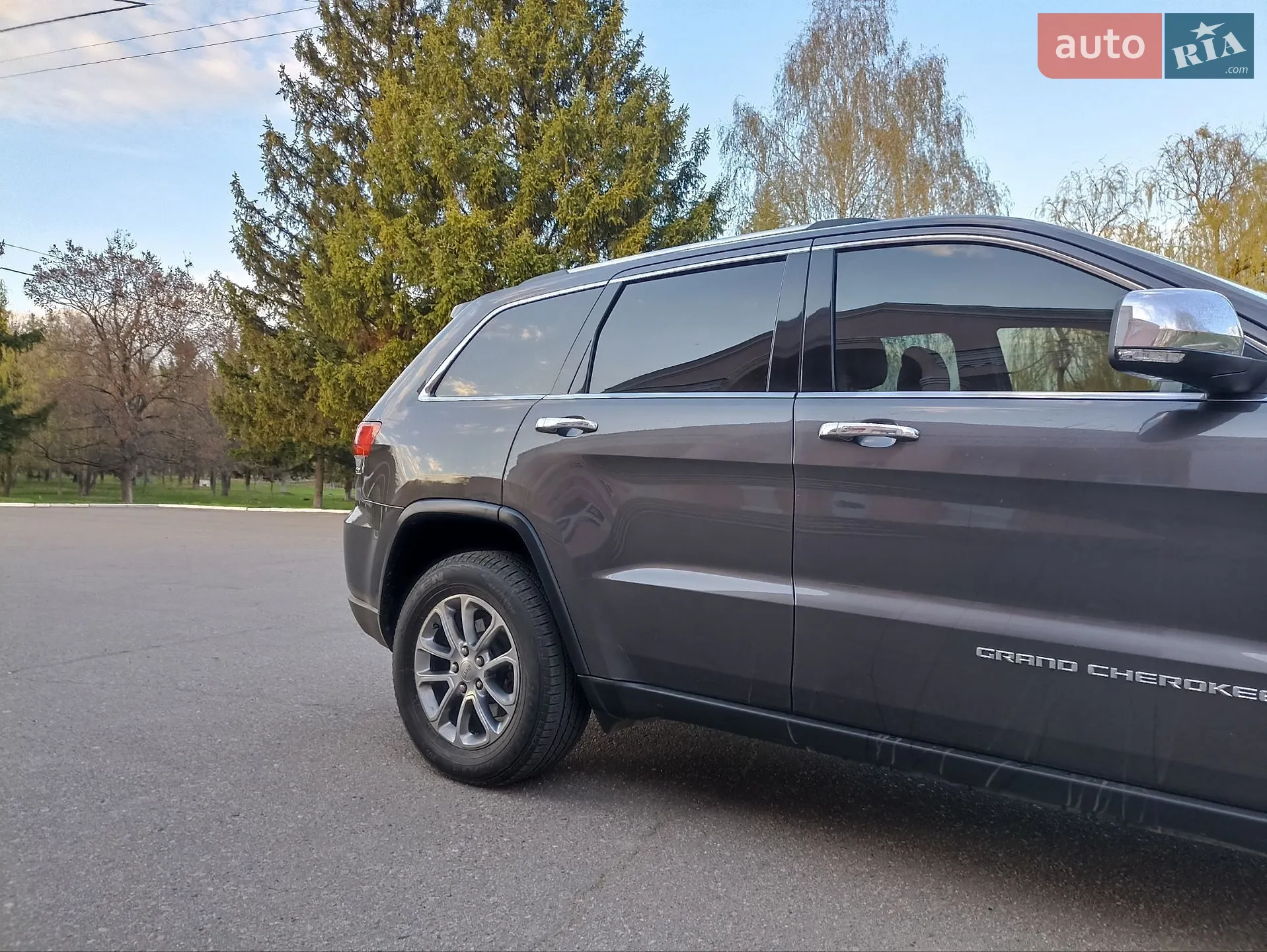 2015 Jeep Grand Cherokee - мініатюра 8