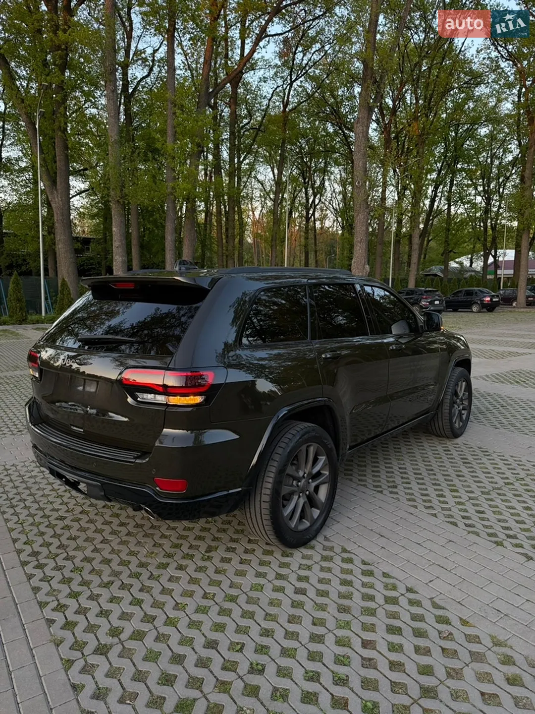 2016 Jeep Grand Cherokee - мініатюра 13