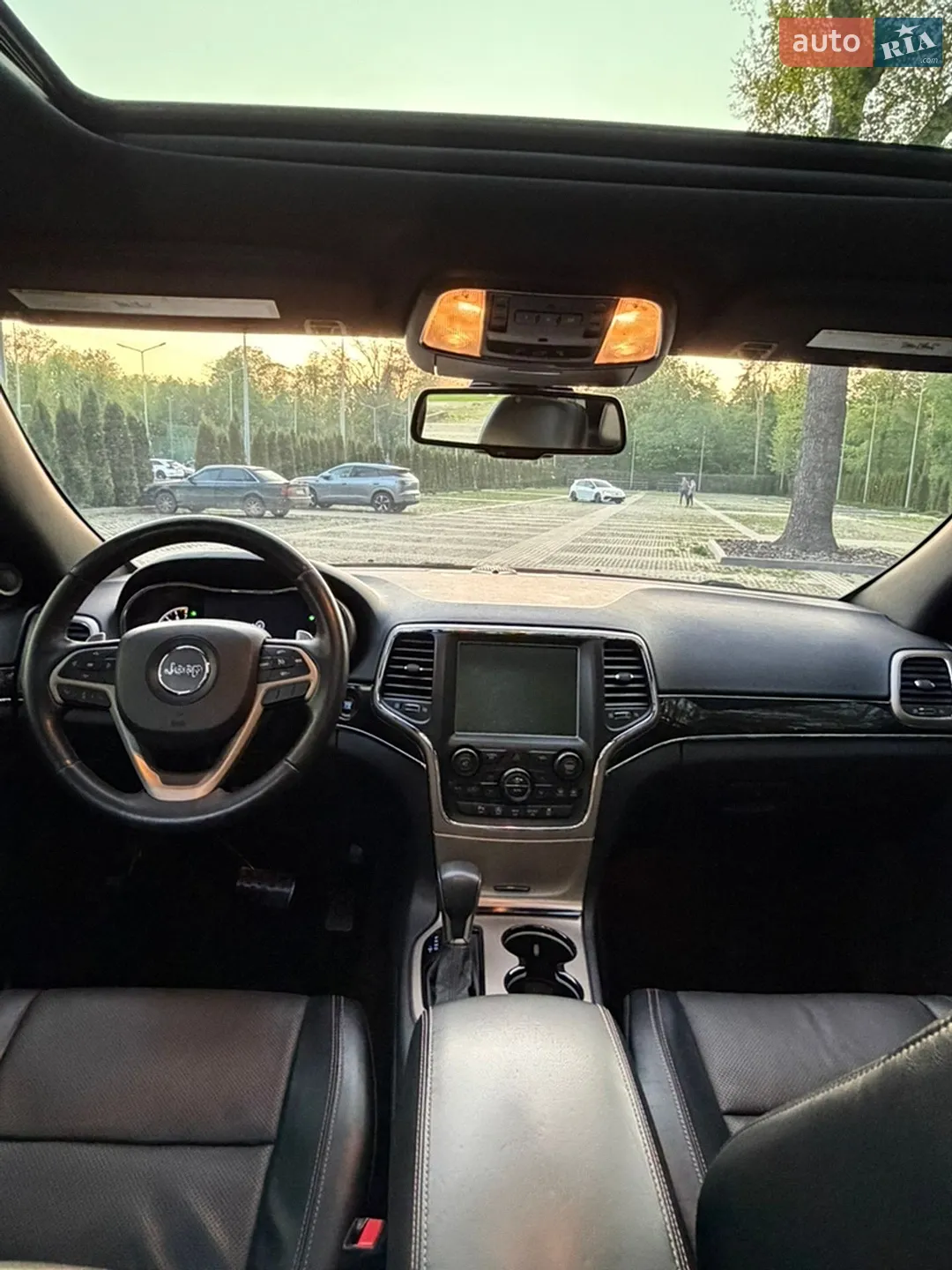 2016 Jeep Grand Cherokee - мініатюра 17