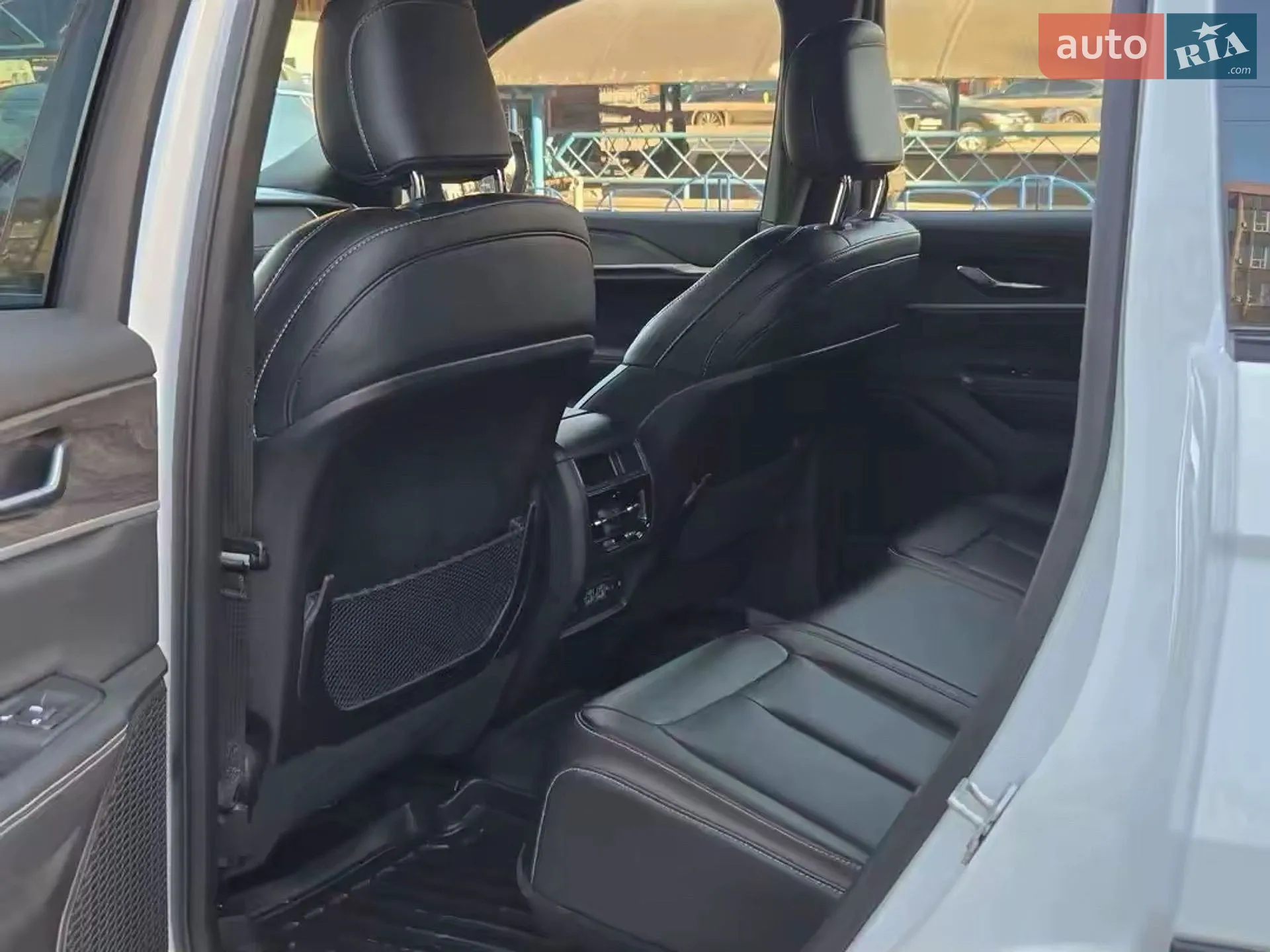 2024 Jeep Grand Cherokee - мініатюра 18