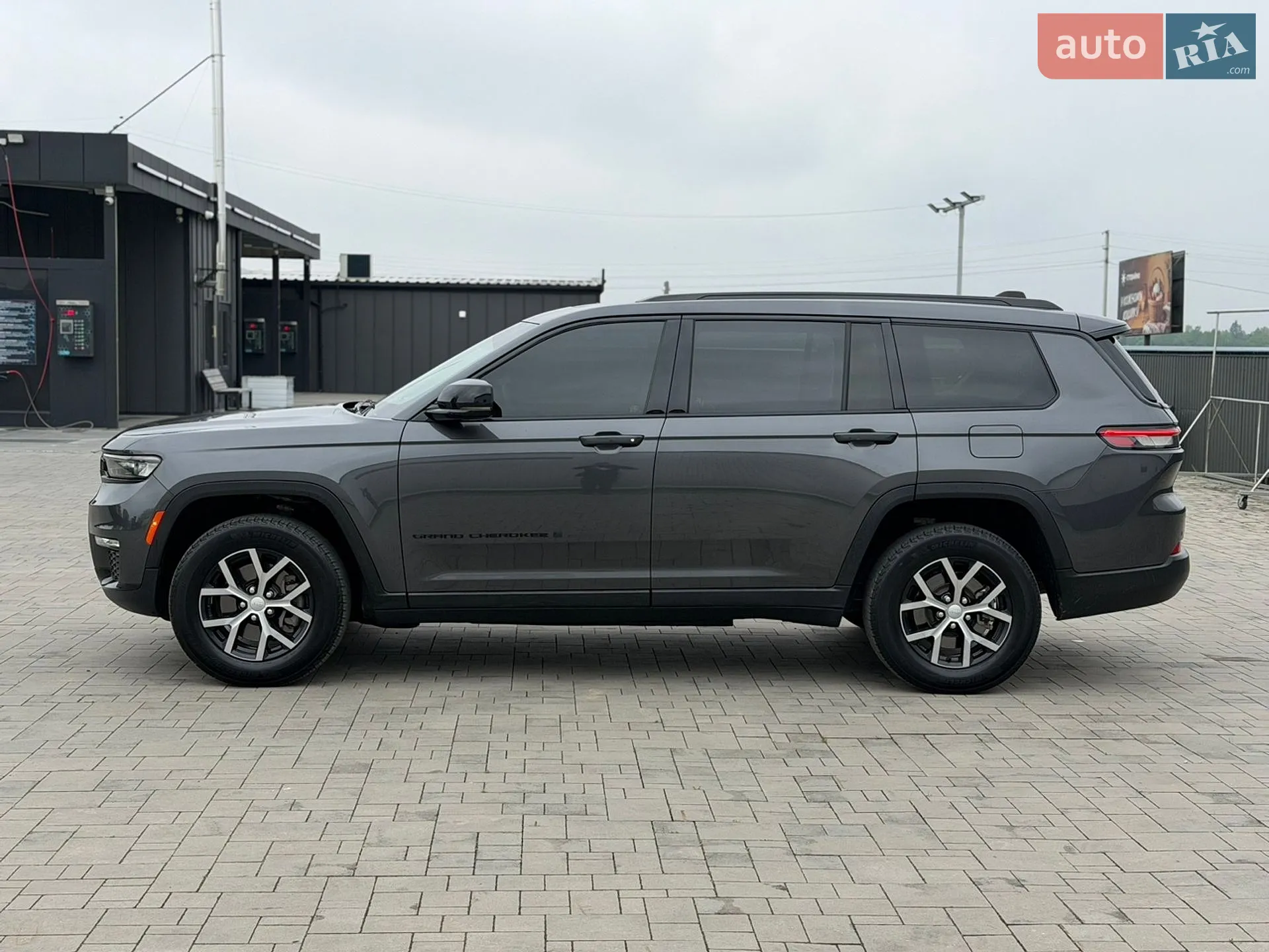 2022 Jeep Grand Cherokee - мініатюра 2