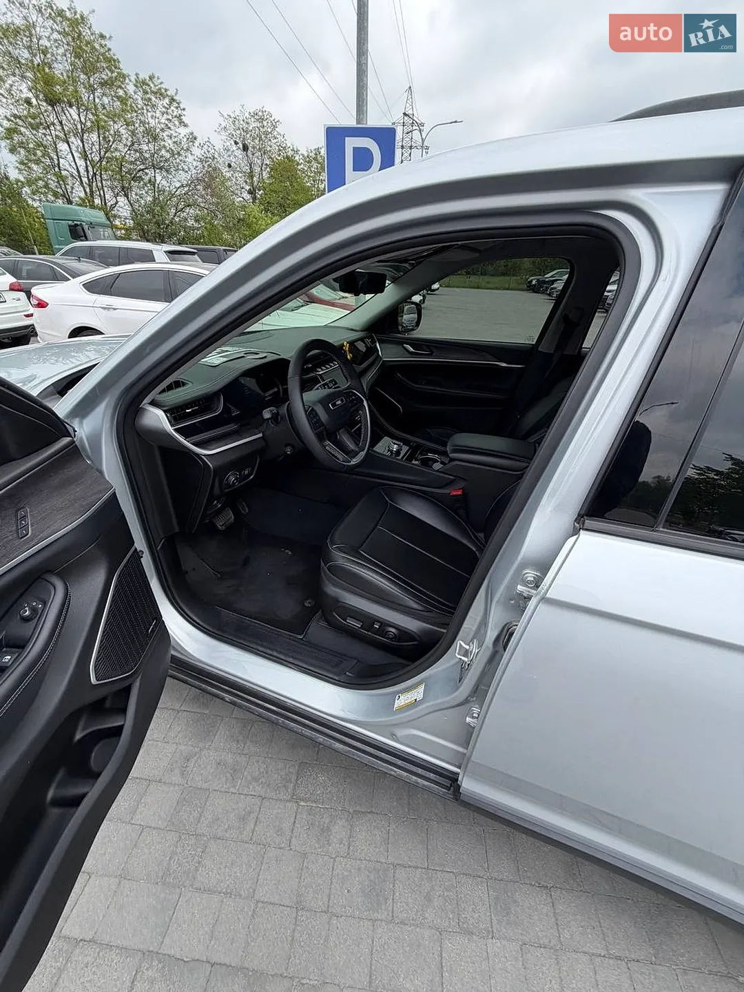 2023 Jeep Grand Cherokee - мініатюра 11