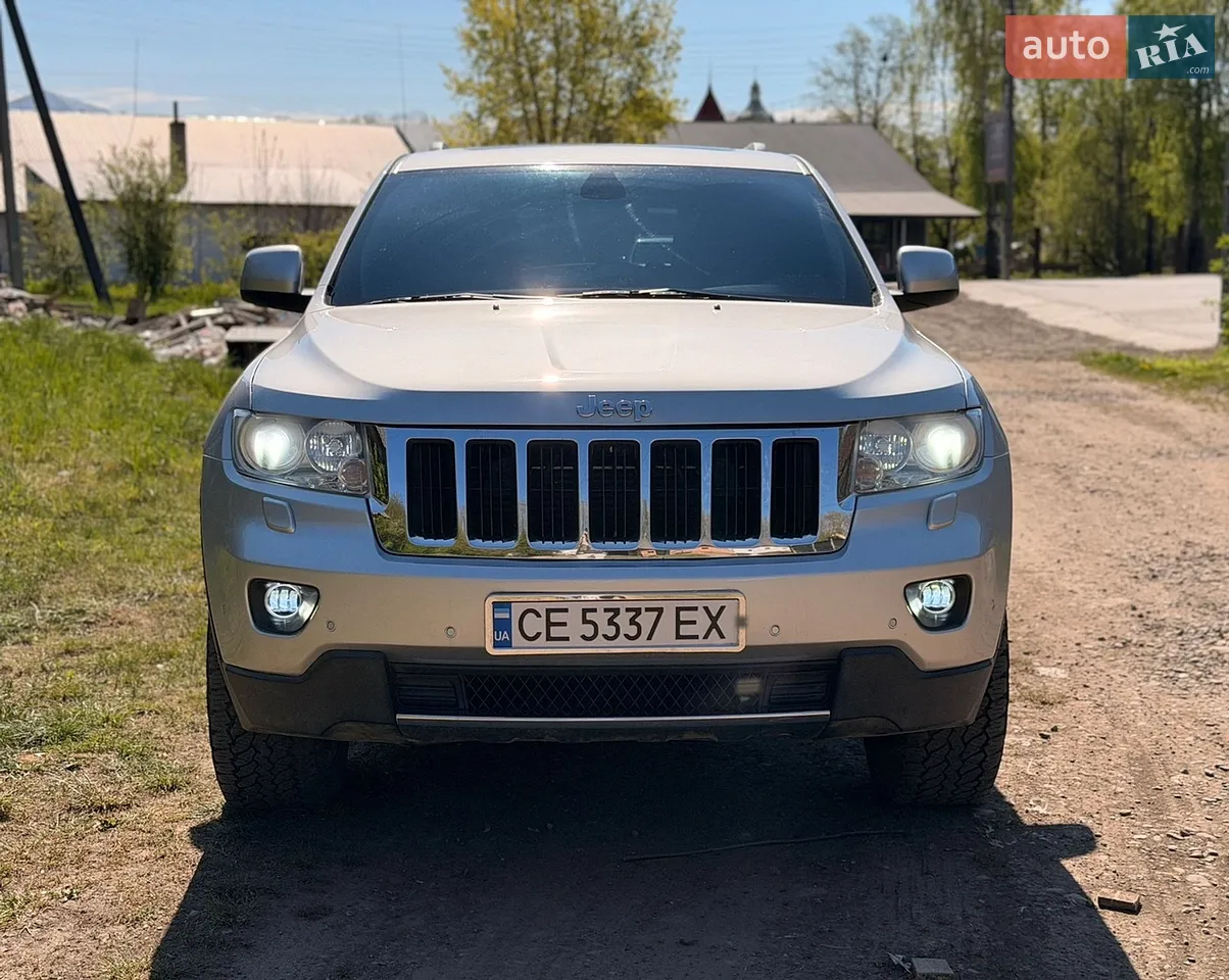 2011 Jeep Grand Cherokee - мініатюра 24