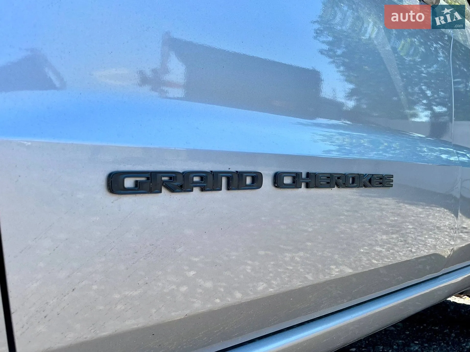 2020 Jeep Grand Cherokee - мініатюра 30