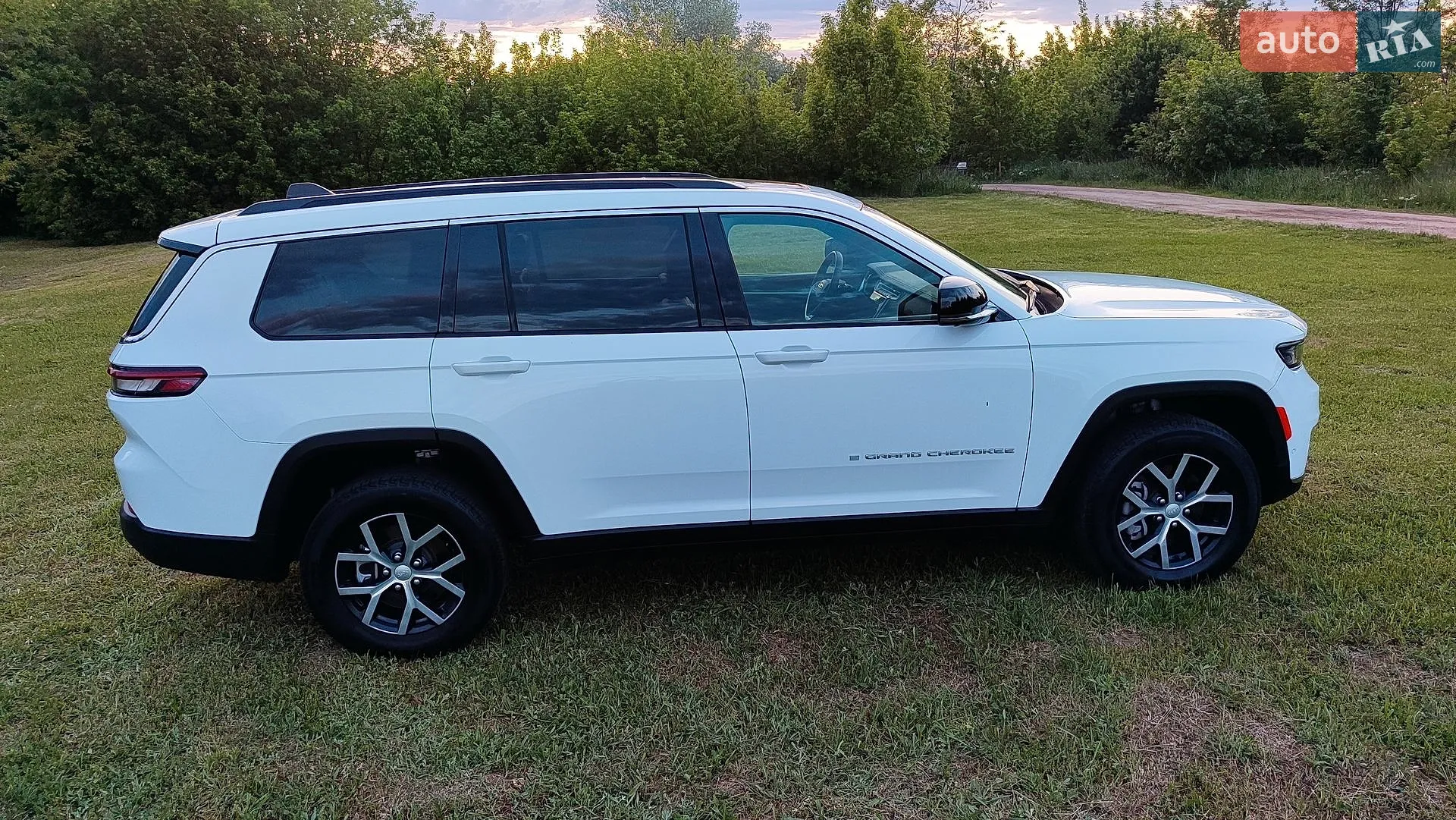 2024 Jeep Grand Cherokee - мініатюра 37