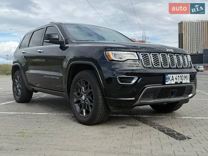 Jeep Grand Cherokee 2019 VIN 1C4RJFCG7LC134569 фото оголошення 4 з 121