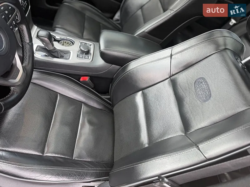 Jeep Grand Cherokee 2019 VIN 1C4RJFCG7LC134569 фото оголошення 53 з 121