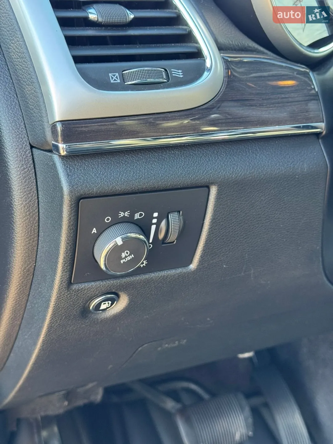 2016 Jeep Grand Cherokee - мініатюра 17