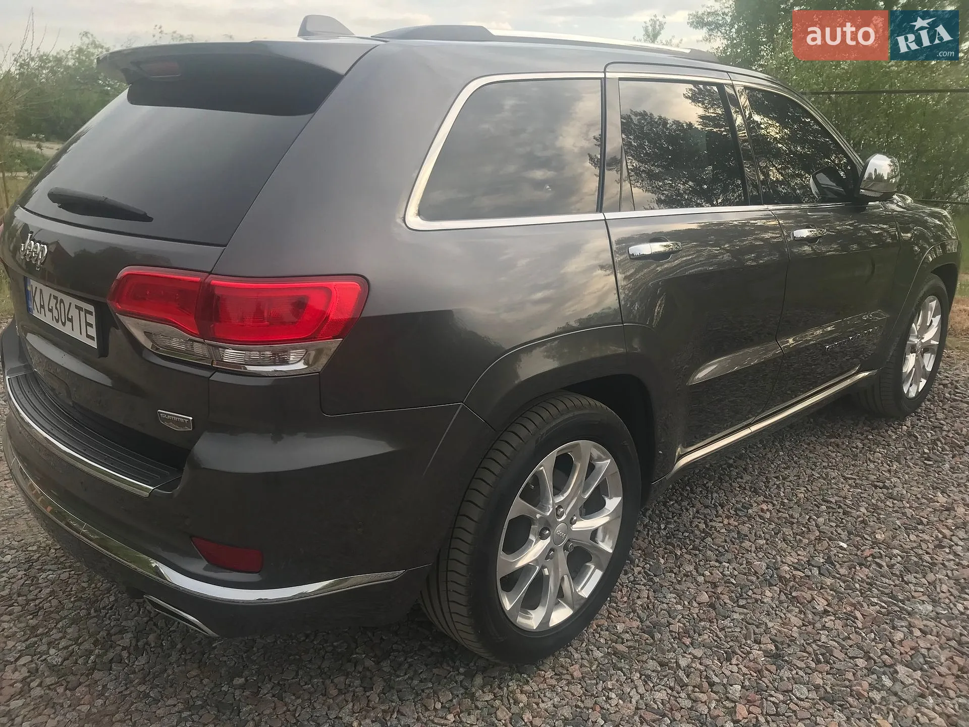 2020 Jeep Grand Cherokee - мініатюра 28