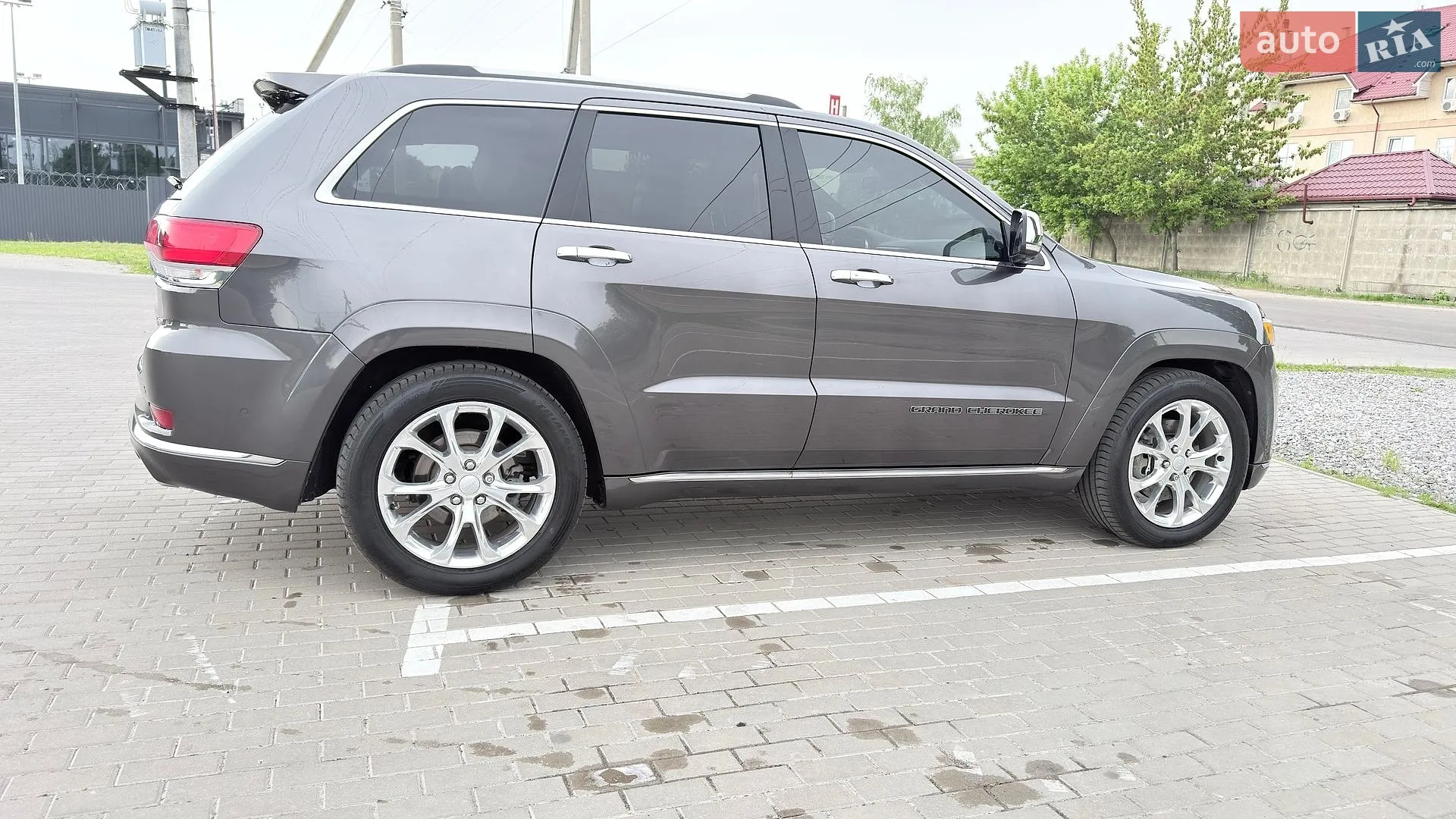 2020 Jeep Grand Cherokee - мініатюра 29