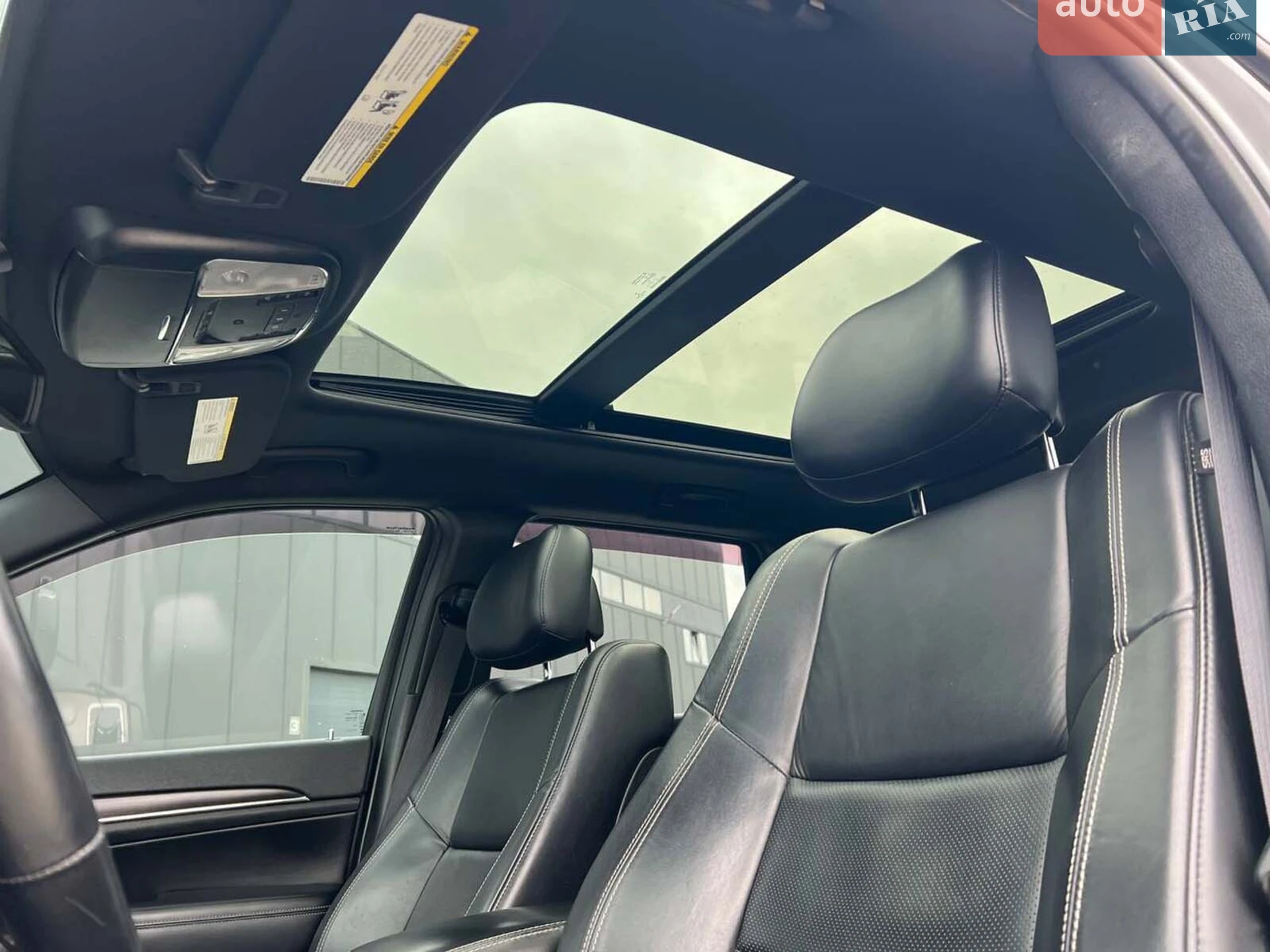 2013 Jeep Grand Cherokee - мініатюра 37