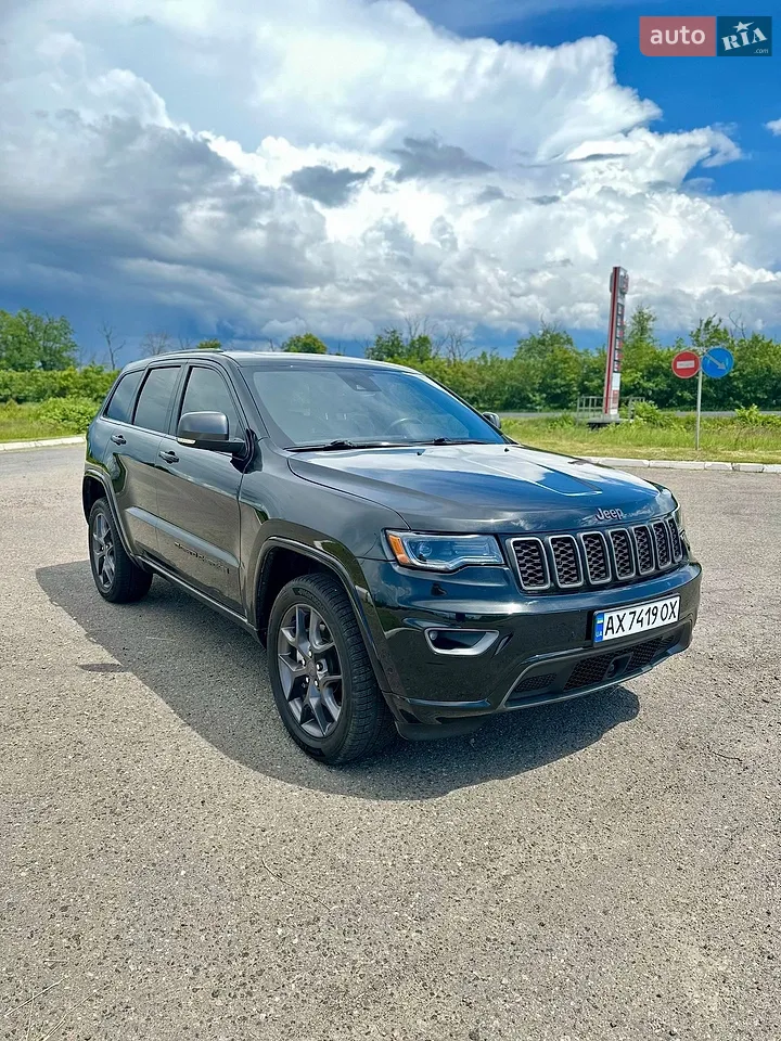2022 Jeep Grand Cherokee - мініатюра 39