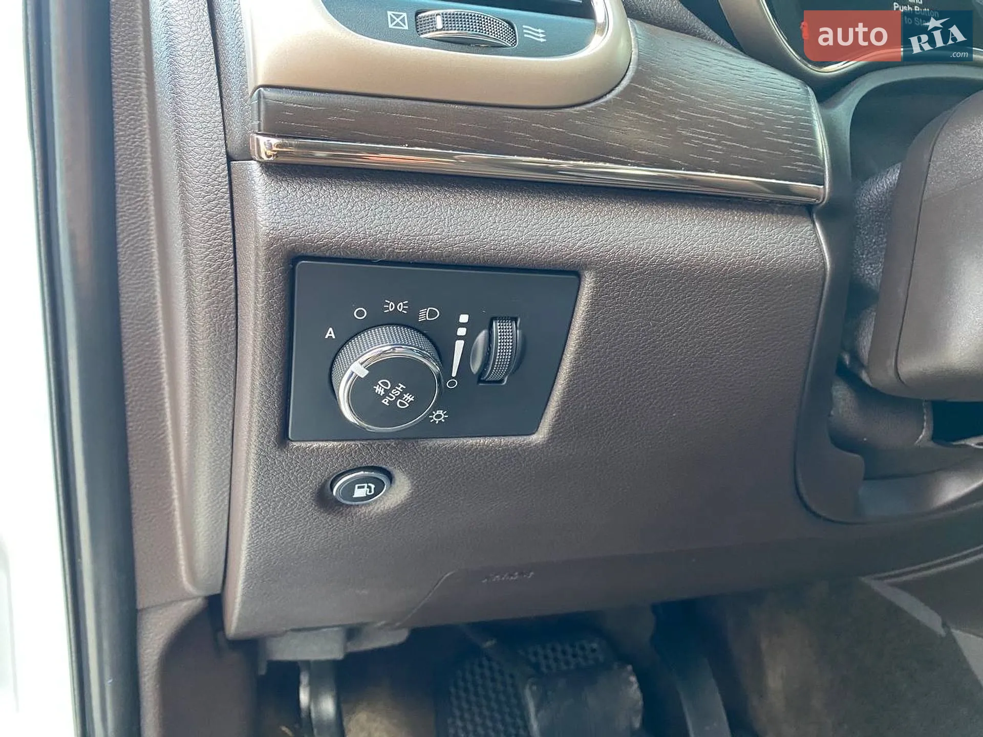 2015 Jeep Grand Cherokee - мініатюра 15