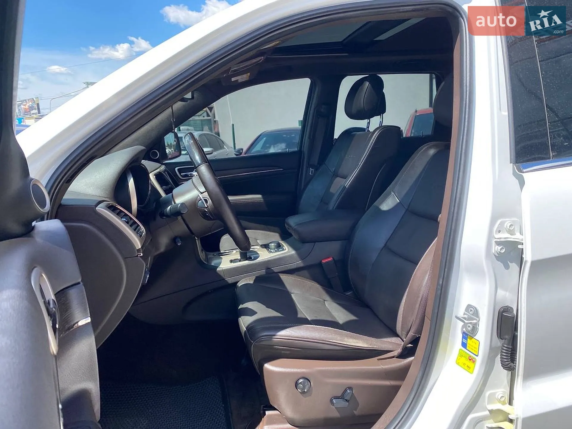 2015 Jeep Grand Cherokee - мініатюра 22