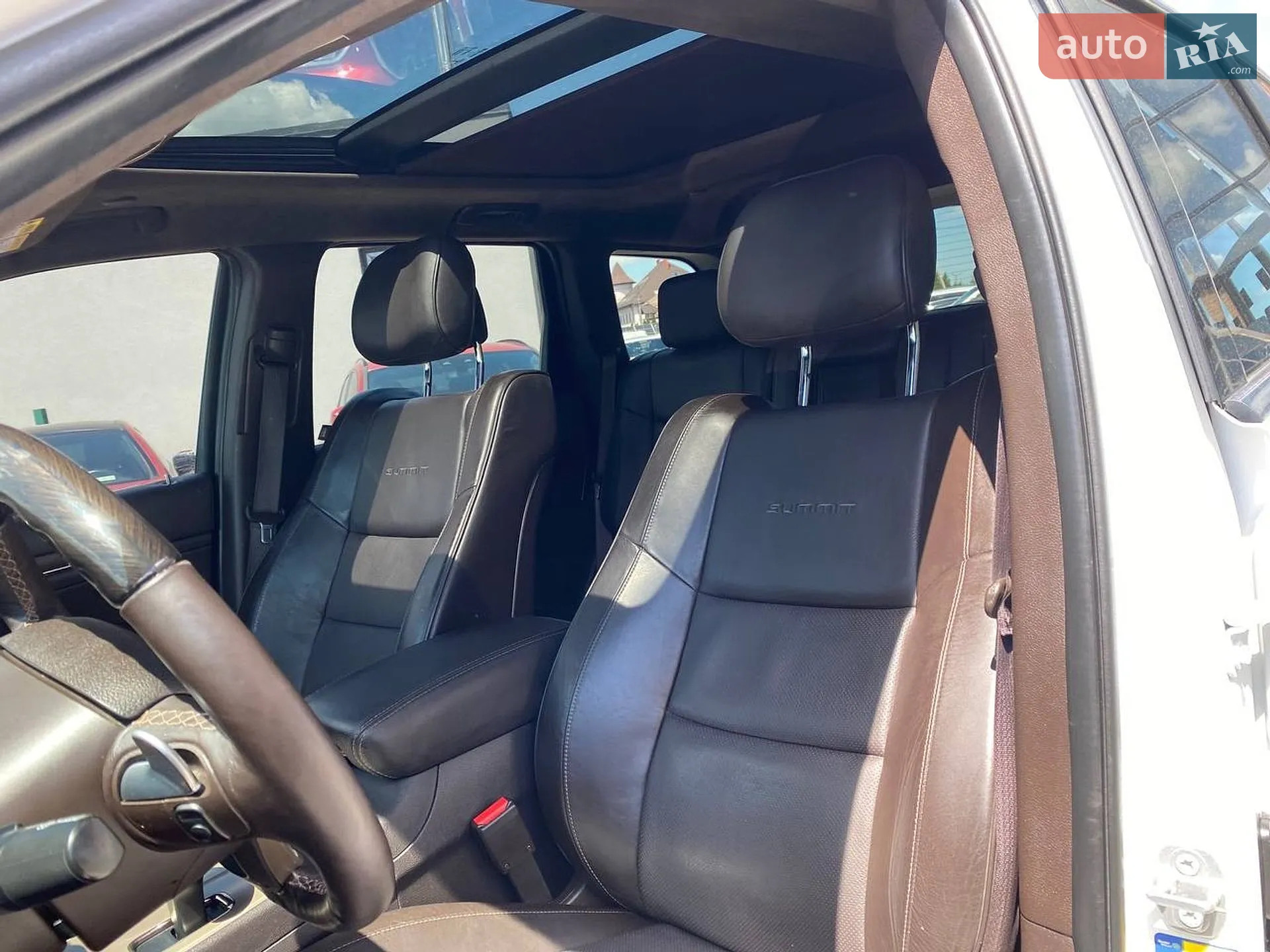 2015 Jeep Grand Cherokee - мініатюра 23